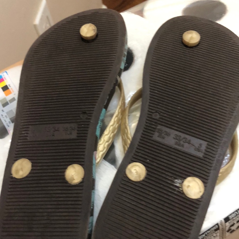 Flip flops - Picture 2 of 4